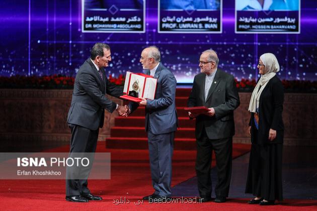 لزوم توجه بیشتر کشورهای اسلامی به توسعه زیر ساخت های تحقیقاتی
