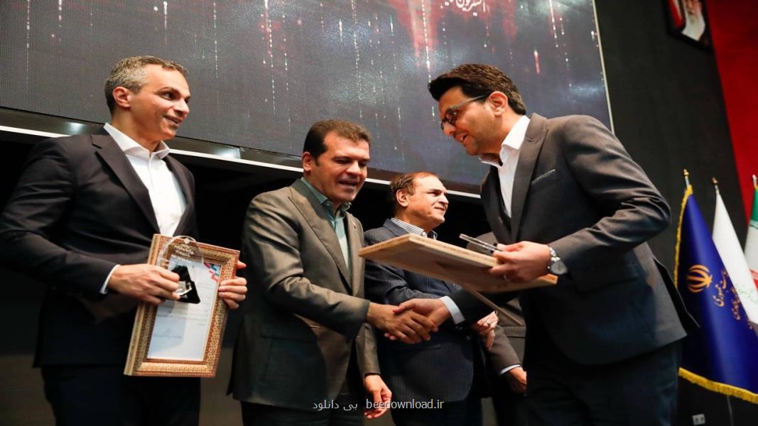 معرفی و تجلیل از ۱۵ شرکت برتر صادراتی در عرصه نانو