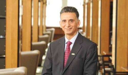 رئیس ایرانی دانشگاه آمریكایی از تجربیات آموزش در دوران شیوع كووید-۱۹ می گوید